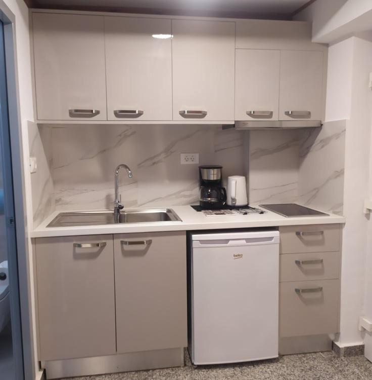 Nicolas Apartments Ierapetra  Luaran gambar