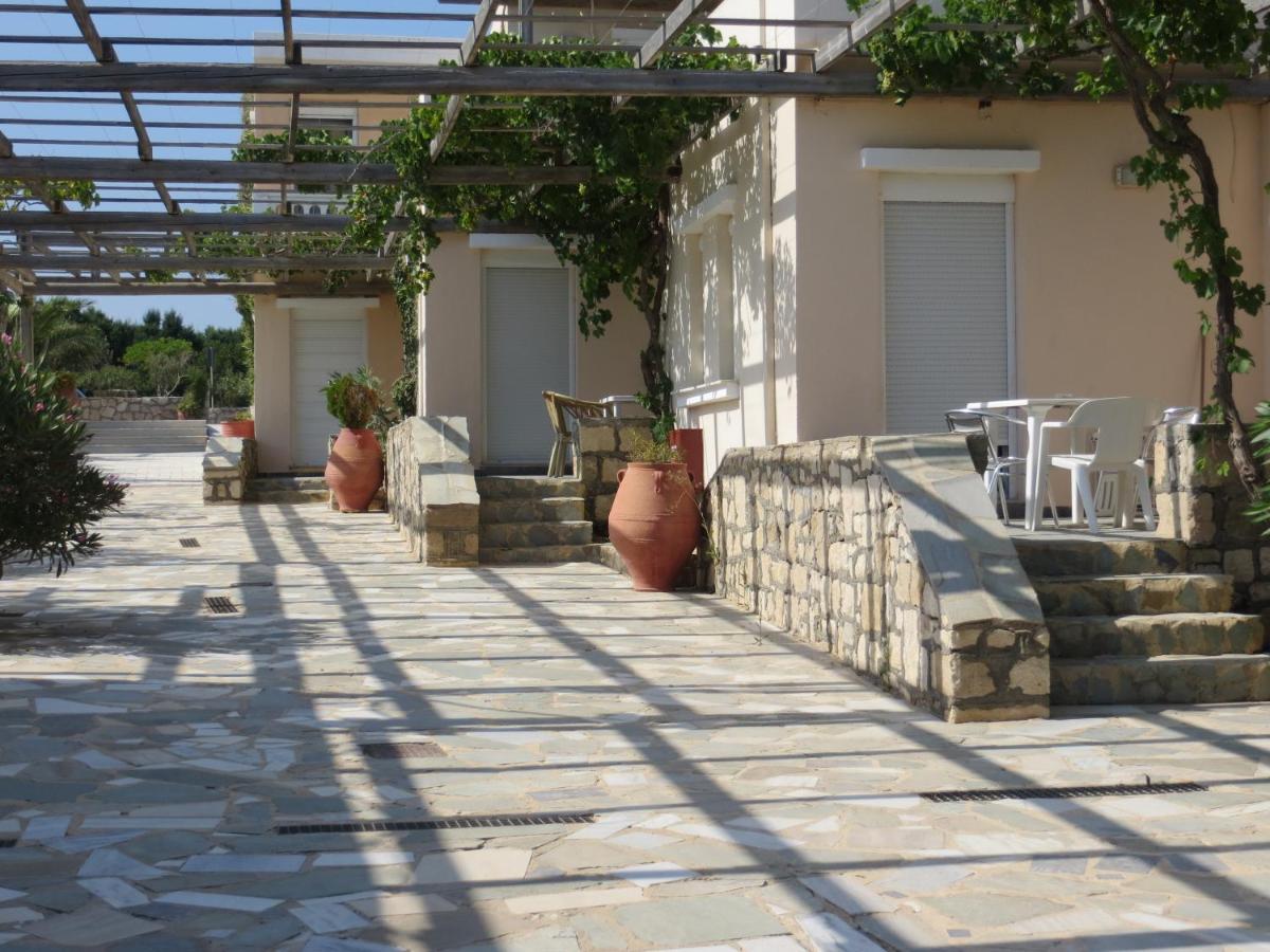 Nicolas Apartments Ierapetra  Luaran gambar
